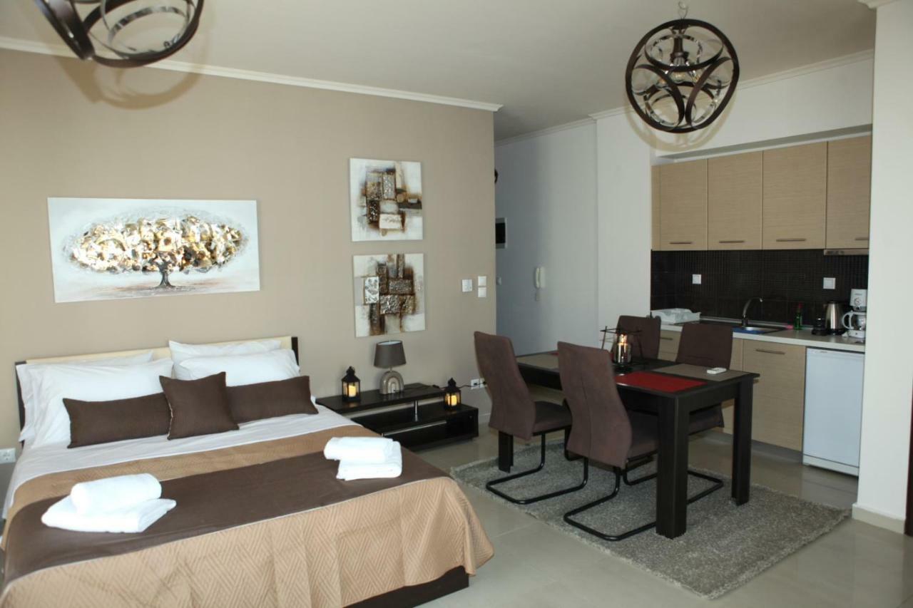 Kosmos Service Apartment City Center 1 With Additional Cost Parking سالونيك المظهر الخارجي الصورة